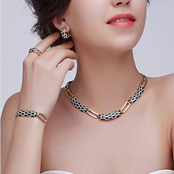 Costume Jewelry-Sets for Women - Image 6